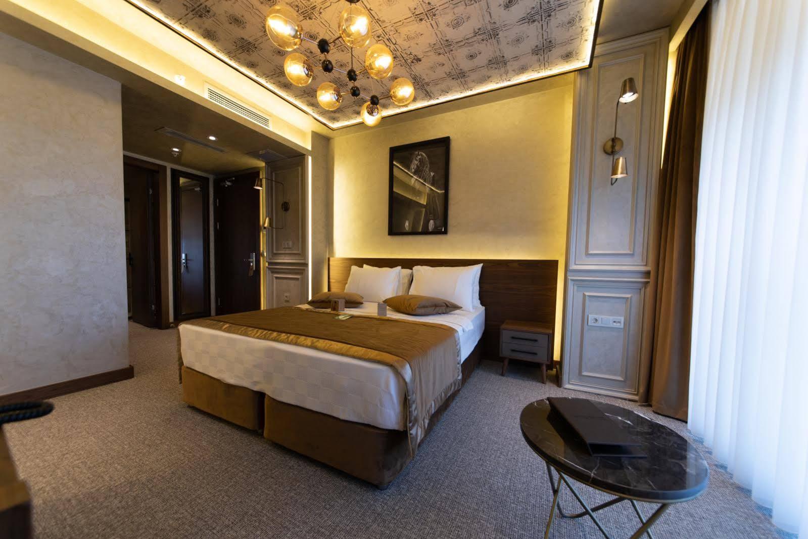 Tonight Hotel Port Istambul Exterior foto